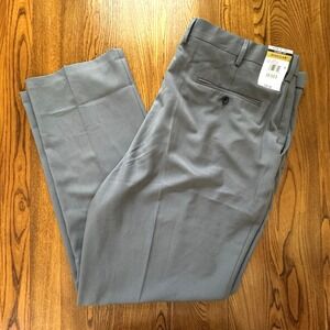 NWT Haggar Classic Fit Stretch Stria Grey‎ Dress Pants Men's Size 44x32